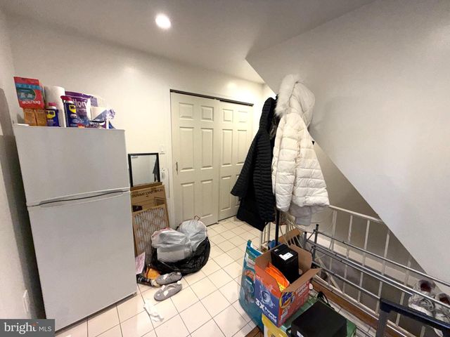 2555 S JESSUP ST, Philadelphia, PA 19148