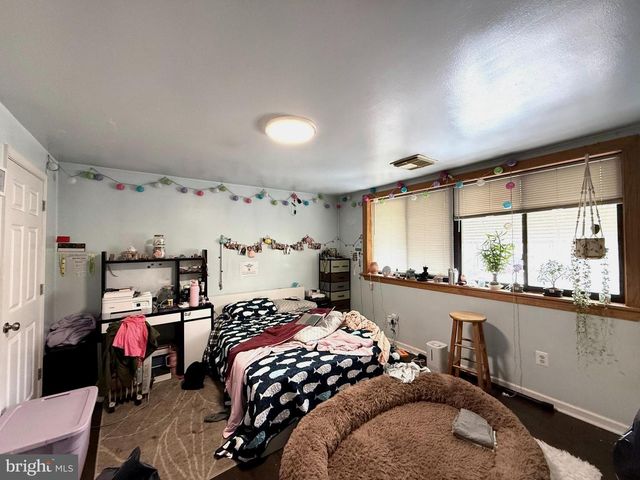 2555 S JESSUP ST, Philadelphia, PA 19148