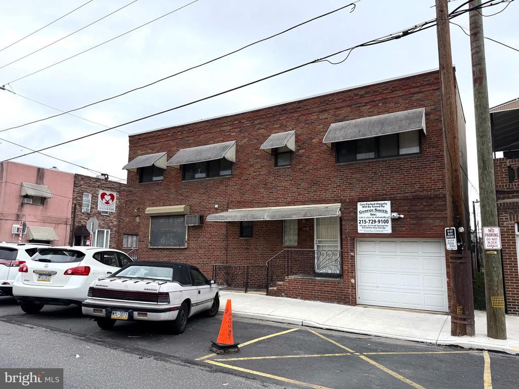 2555 S JESSUP ST, Philadelphia, PA 19148
