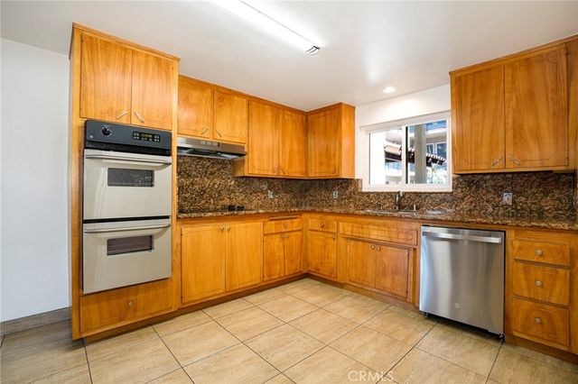 3737 E 2nd 101, Long Beach, CA 90803
