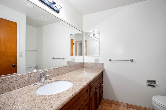 3737 E 2nd 101, Long Beach, CA 90803