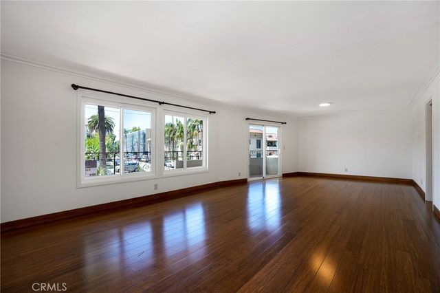 3737 E 2nd 101, Long Beach, CA 90803