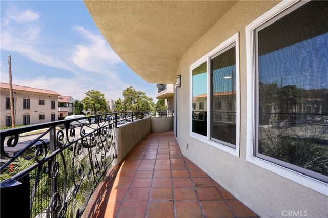 3737 E 2nd 101, Long Beach, CA 90803