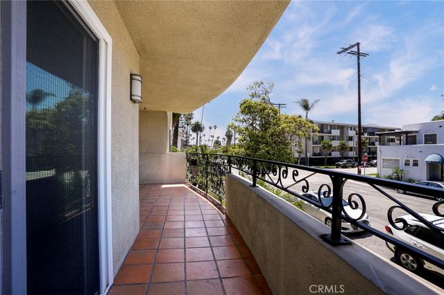 3737 E 2nd 101, Long Beach, CA 90803