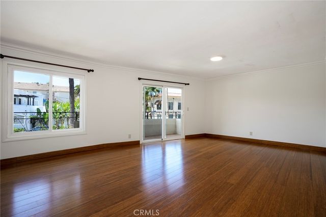 3737 E 2nd 101, Long Beach, CA 90803