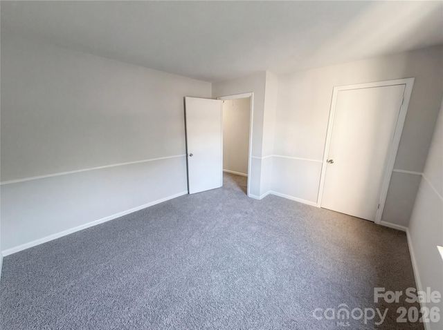 4726 Old Lantern Way, Charlotte, NC 28212