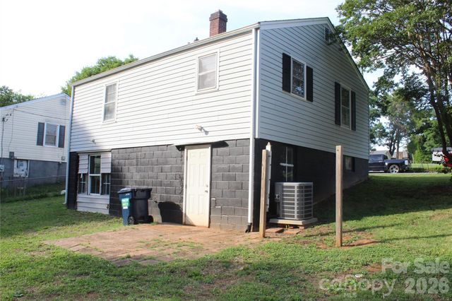 406 E Mill Street, Landis, NC 28088