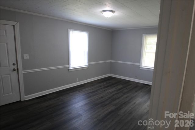406 E Mill Street, Landis, NC 28088