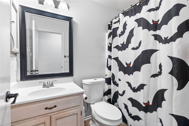 7906 Wolf Dr, Corpus Christi, TX 78414