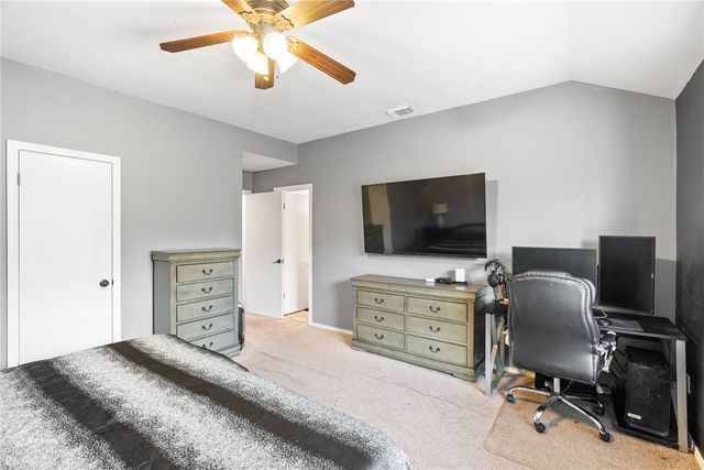 7906 Wolf Dr, Corpus Christi, TX 78414