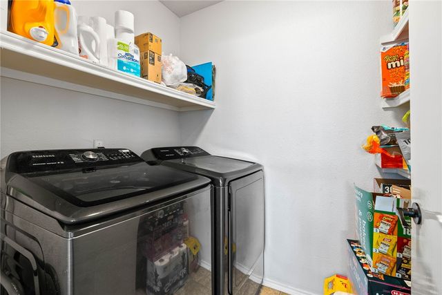 7906 Wolf Dr, Corpus Christi, TX 78414