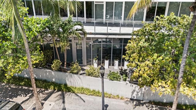 1 Collins Ave 108, Miami Beach, FL 33139