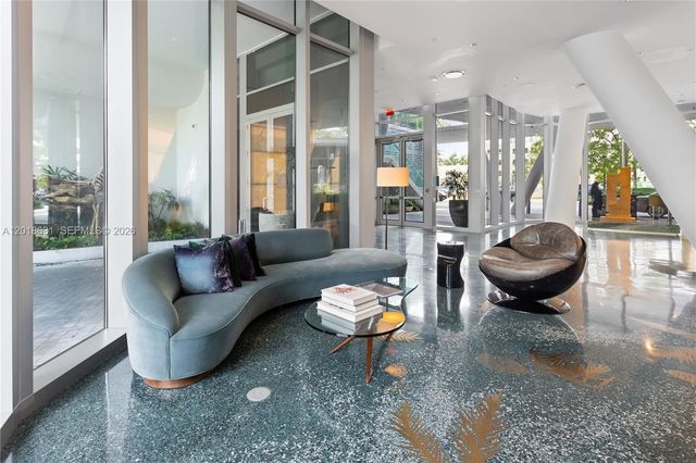 1 Collins Ave 108, Miami Beach, FL 33139