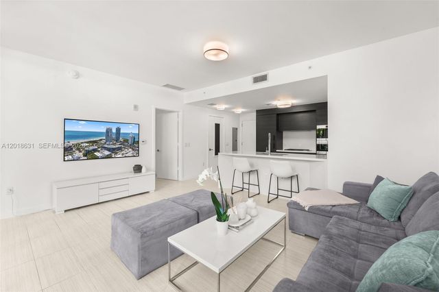 1 Collins Ave 108, Miami Beach, FL 33139