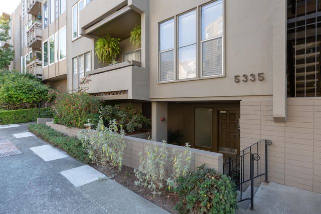 5335 Broadway Ter 301, Oakland, CA 94618