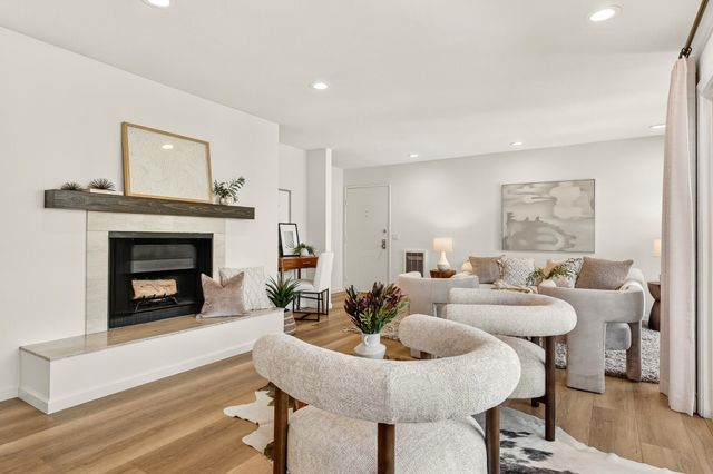 5335 Broadway Ter 301, Oakland, CA 94618