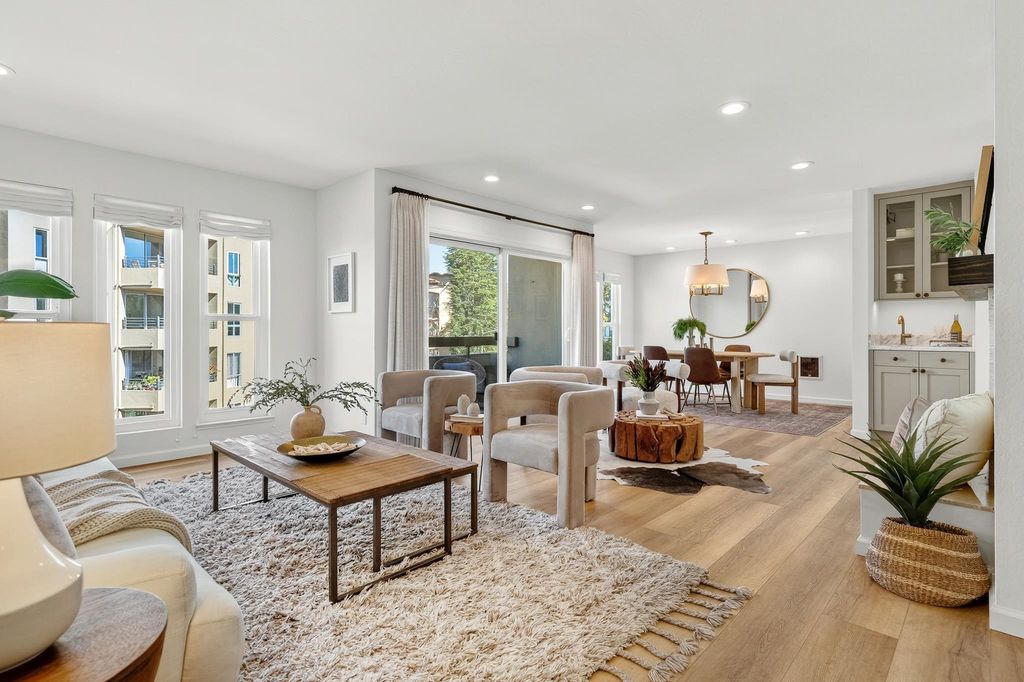 5335 Broadway Ter 301, Oakland, CA 94618