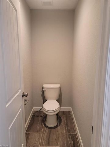 2552 Woolsey ST, Norfolk, VA 23513