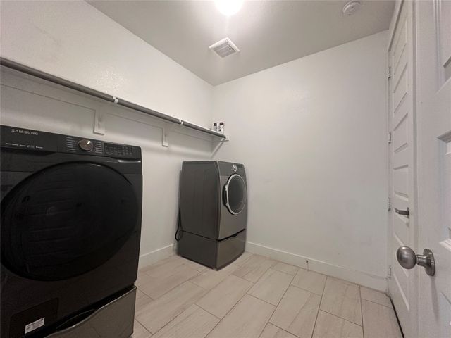 2609 Chevy Chase Drive, Denton, TX 76207