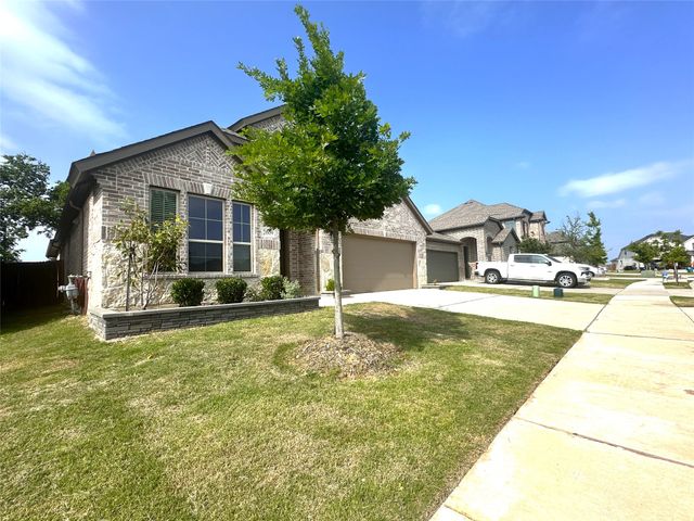 2609 Chevy Chase Drive, Denton, TX 76207