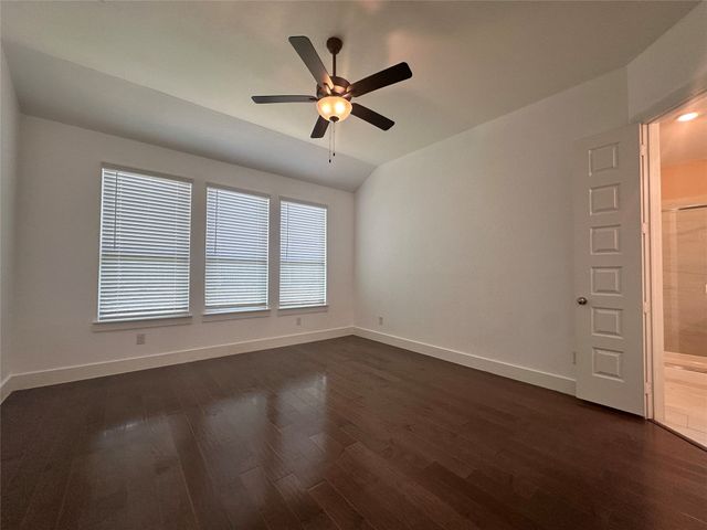 2609 Chevy Chase Drive, Denton, TX 76207