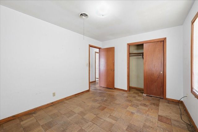 1709 Robin Avenue, Orange, TX 77632