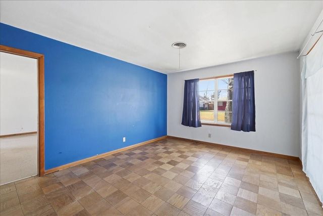 1709 Robin Avenue, Orange, TX 77632