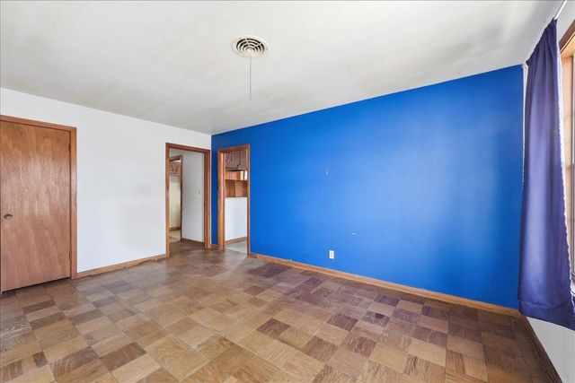 1709 Robin Avenue, Orange, TX 77632