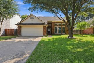 4368 Carolina Street, Grand Prairie, TX 75052