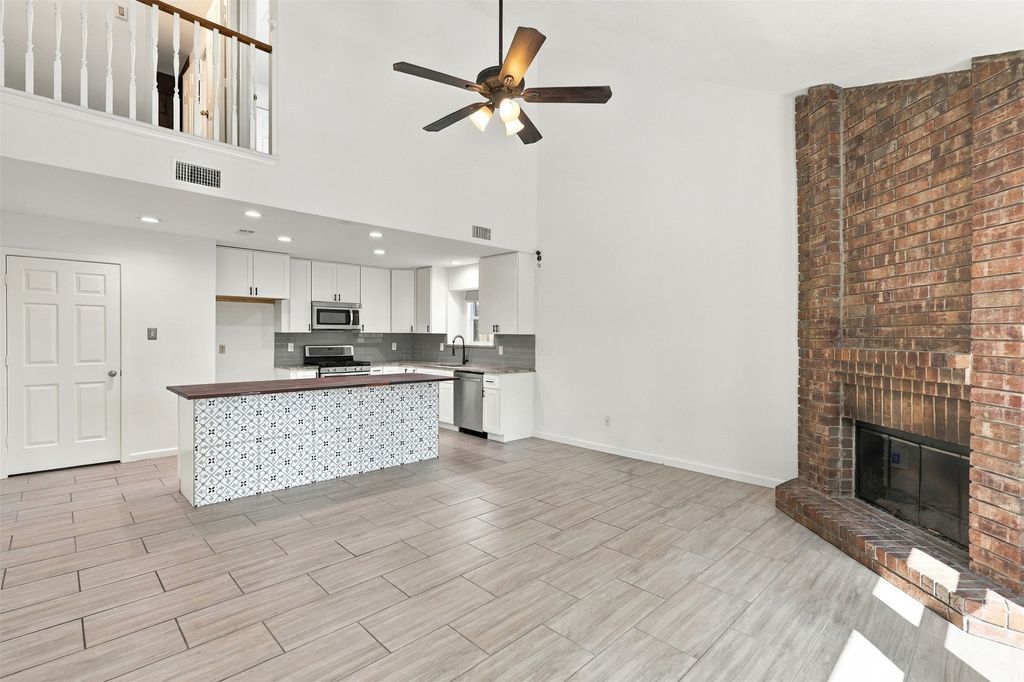 4368 Carolina Street, Grand Prairie, TX 75052 — photo 5