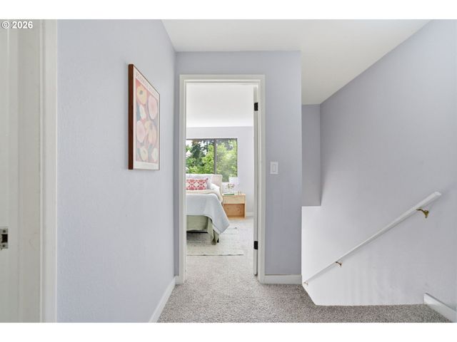 358 CERVANTES Cir, Lake Oswego, OR 97035