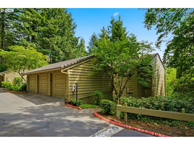358 CERVANTES Cir, Lake Oswego, OR 97035