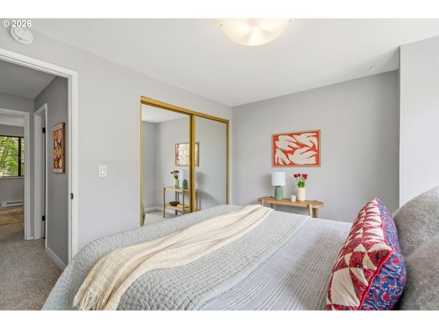 358 CERVANTES Cir, Lake Oswego, OR 97035