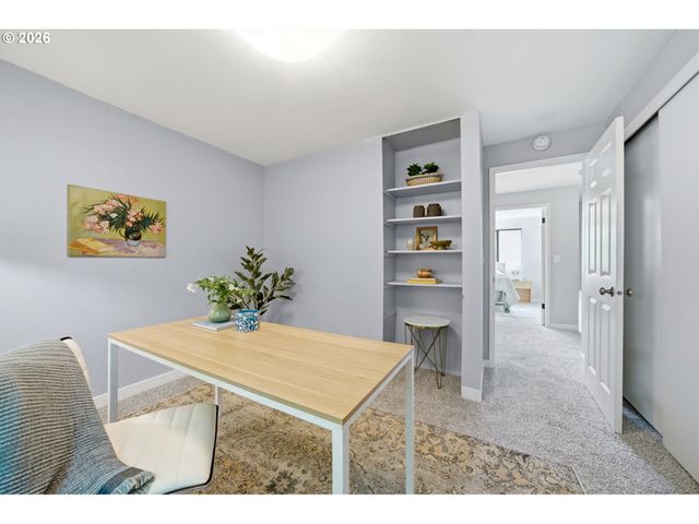 358 CERVANTES Cir, Lake Oswego, OR 97035