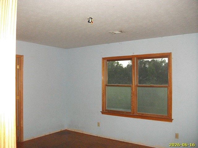 66 Pine Knot Farms Road, Box Springs, GA 31801