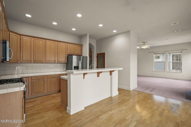 6516 Aston Circle, Sparks, NV 89436