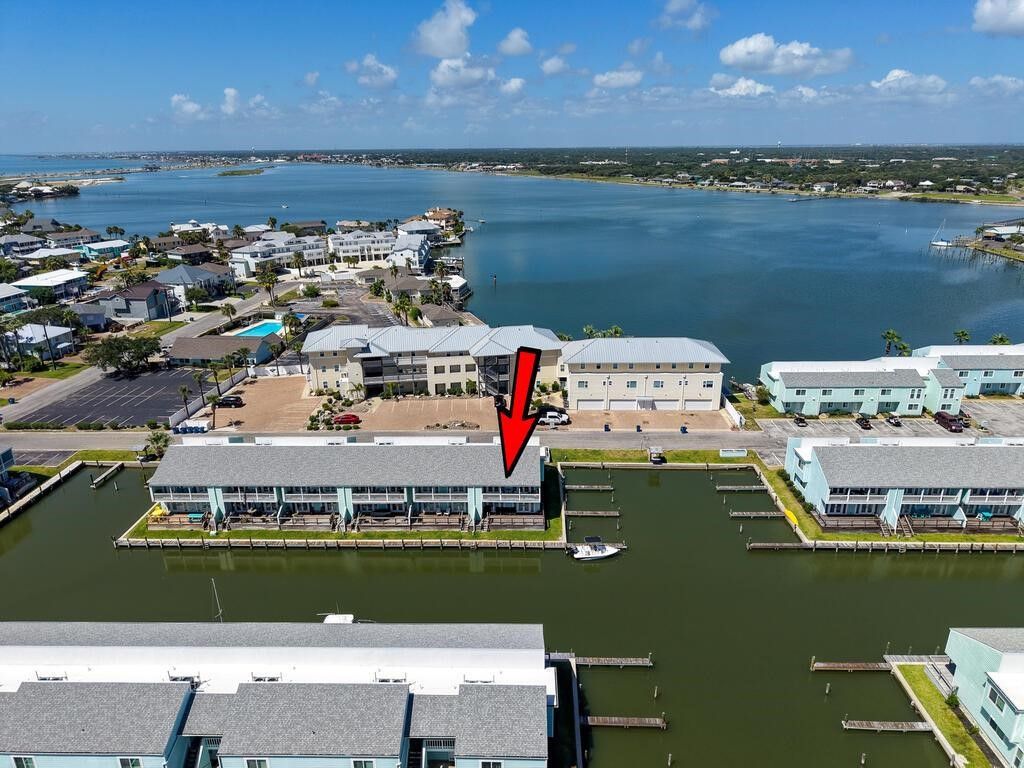 812 Sandollar St 812, Rockport, TX 78382 — photo 2