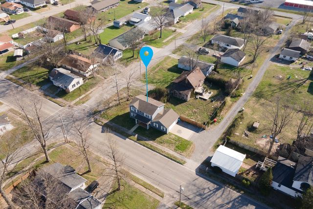 1925 Hamilton Street, Murphysboro, IL 62966
