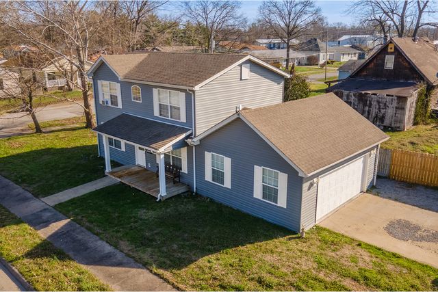 1925 Hamilton Street, Murphysboro, IL 62966