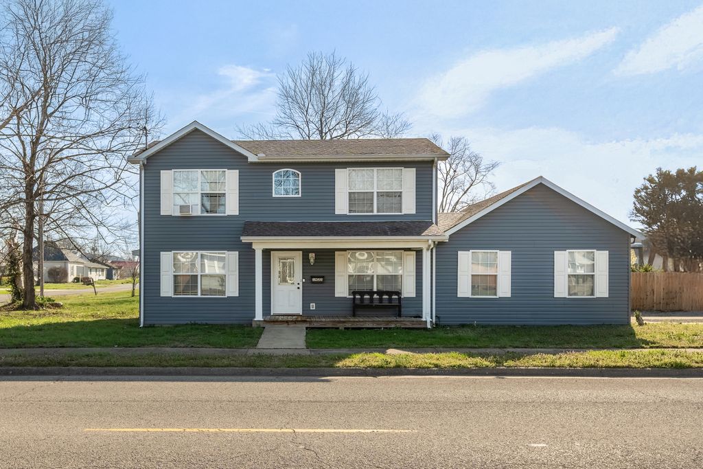 1925 Hamilton Street, Murphysboro, IL 62966