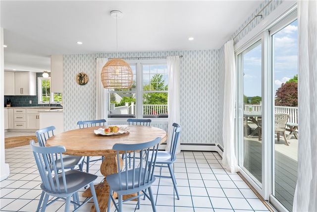 116 Gideon Lawton Lane, Portsmouth, RI 02871