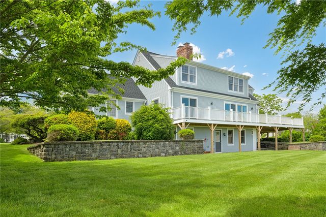 116 Gideon Lawton Lane, Portsmouth, RI 02871