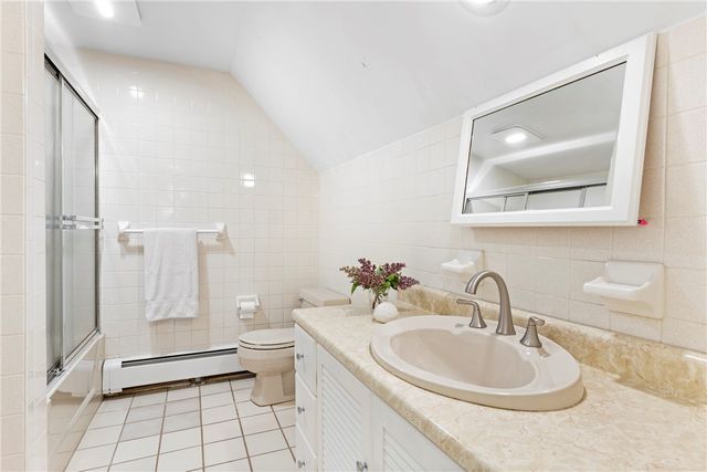116 Gideon Lawton Lane, Portsmouth, RI 02871