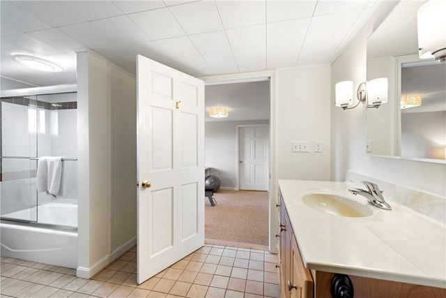 116 Gideon Lawton Lane, Portsmouth, RI 02871