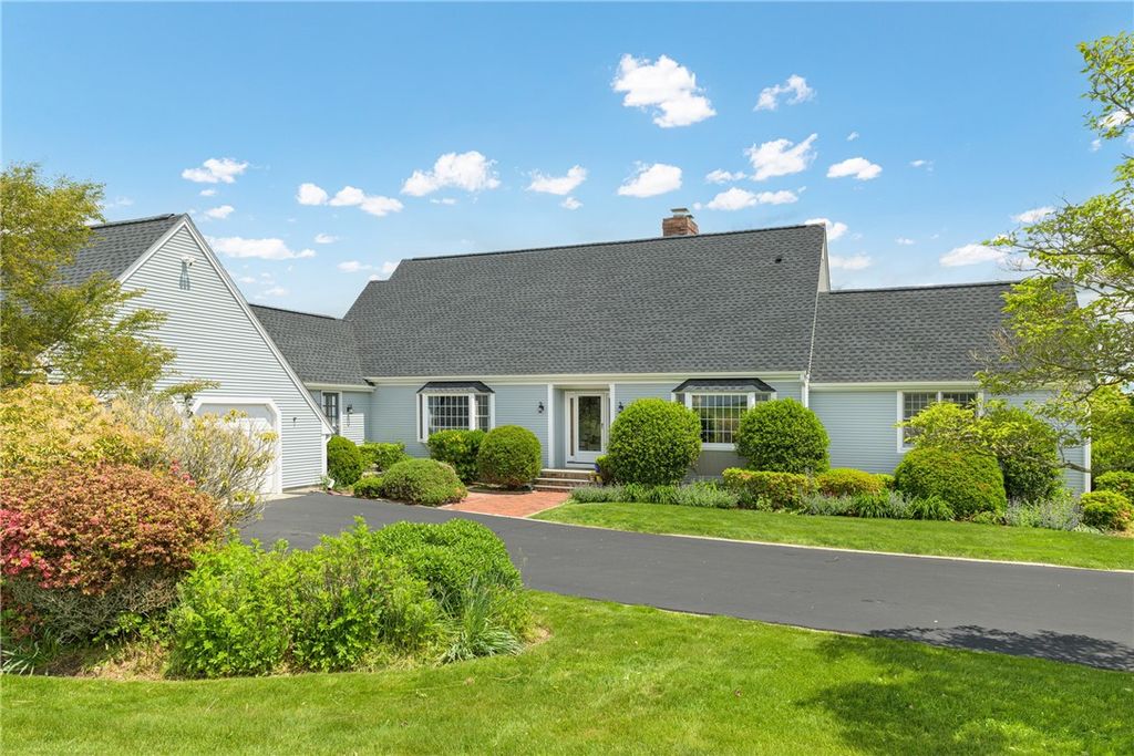 116 Gideon Lawton Lane, Portsmouth, RI 02871