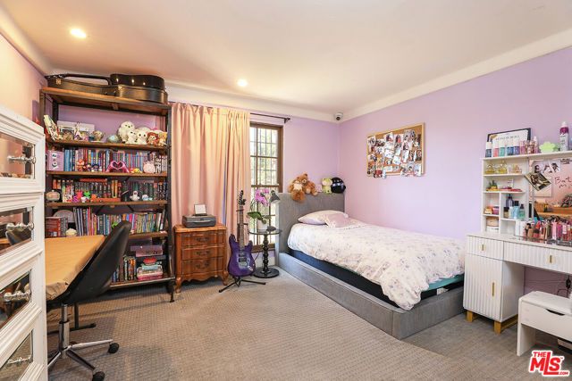 10365 Holman Avenue, Los Angeles, CA 90024