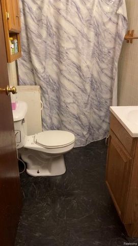 147 Charles Street, River Rouge, MI 48218