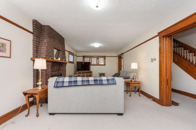 916 E 2nd Street, Maysville, KY 41056