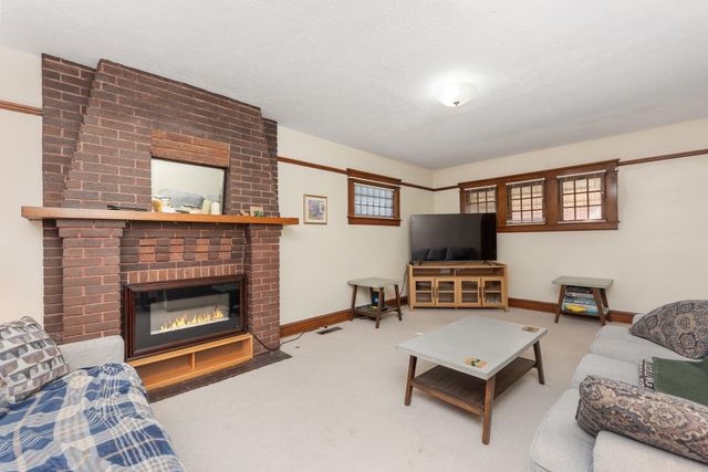 916 E 2nd Street, Maysville, KY 41056