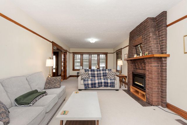 916 E 2nd Street, Maysville, KY 41056